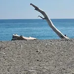 Mit Garten- Wenige Minuten Vom Entfernt By Interhome * Sanremo
