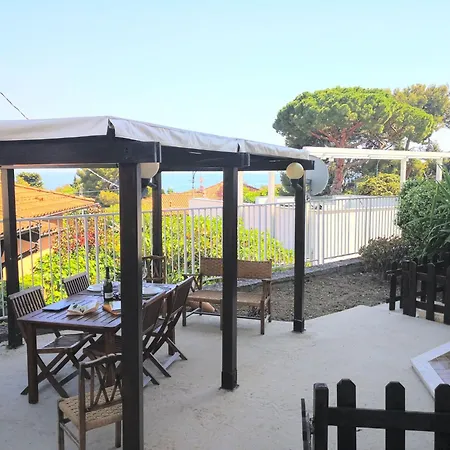 Lejlighed Mit Garten- Wenige Minuten Vom Entfernt By Interhome Sanremo